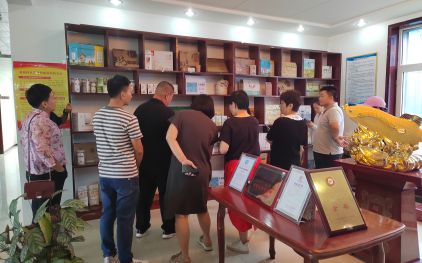 豐達源新糧入庫，北(běi)京特産店來團購旱地(dì)石磨面粉